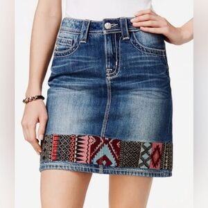 Miss Me Embroidered Denim Skirt Women's Size 32